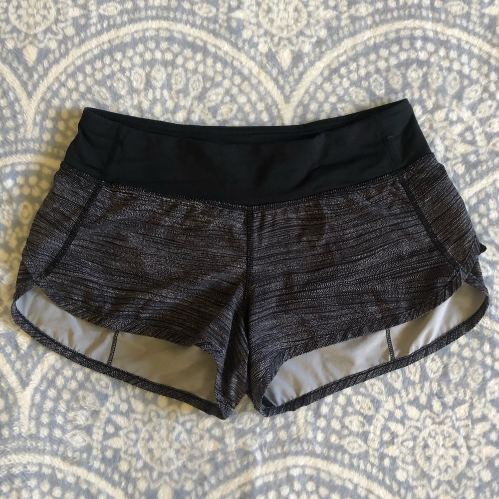 Lululemon 2.5” Run Time Shorts